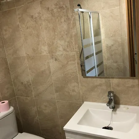 Apartmán Con Cocina Y Bano *